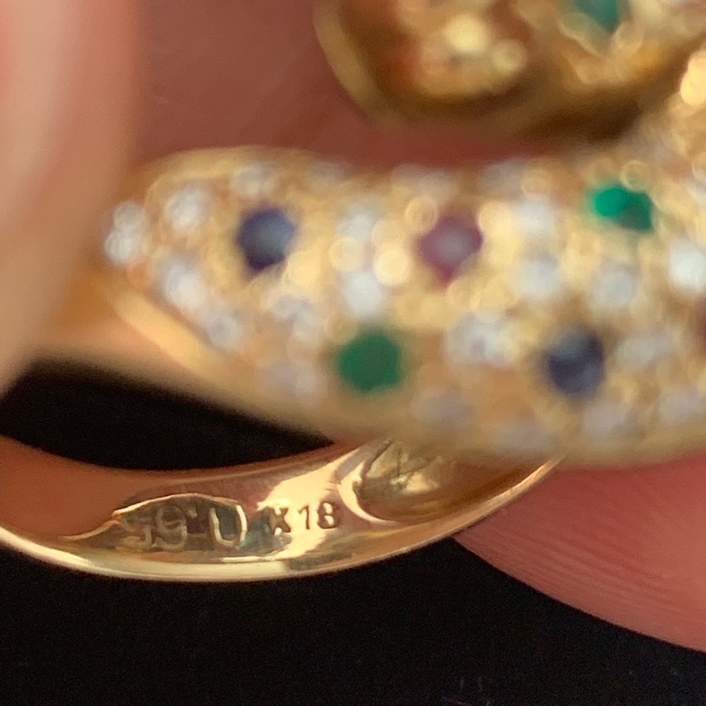 Sold on Instagram 18k gold ring - Picture 5 of 8